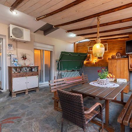 House Niki Lägenhet Sarti Exteriör bild