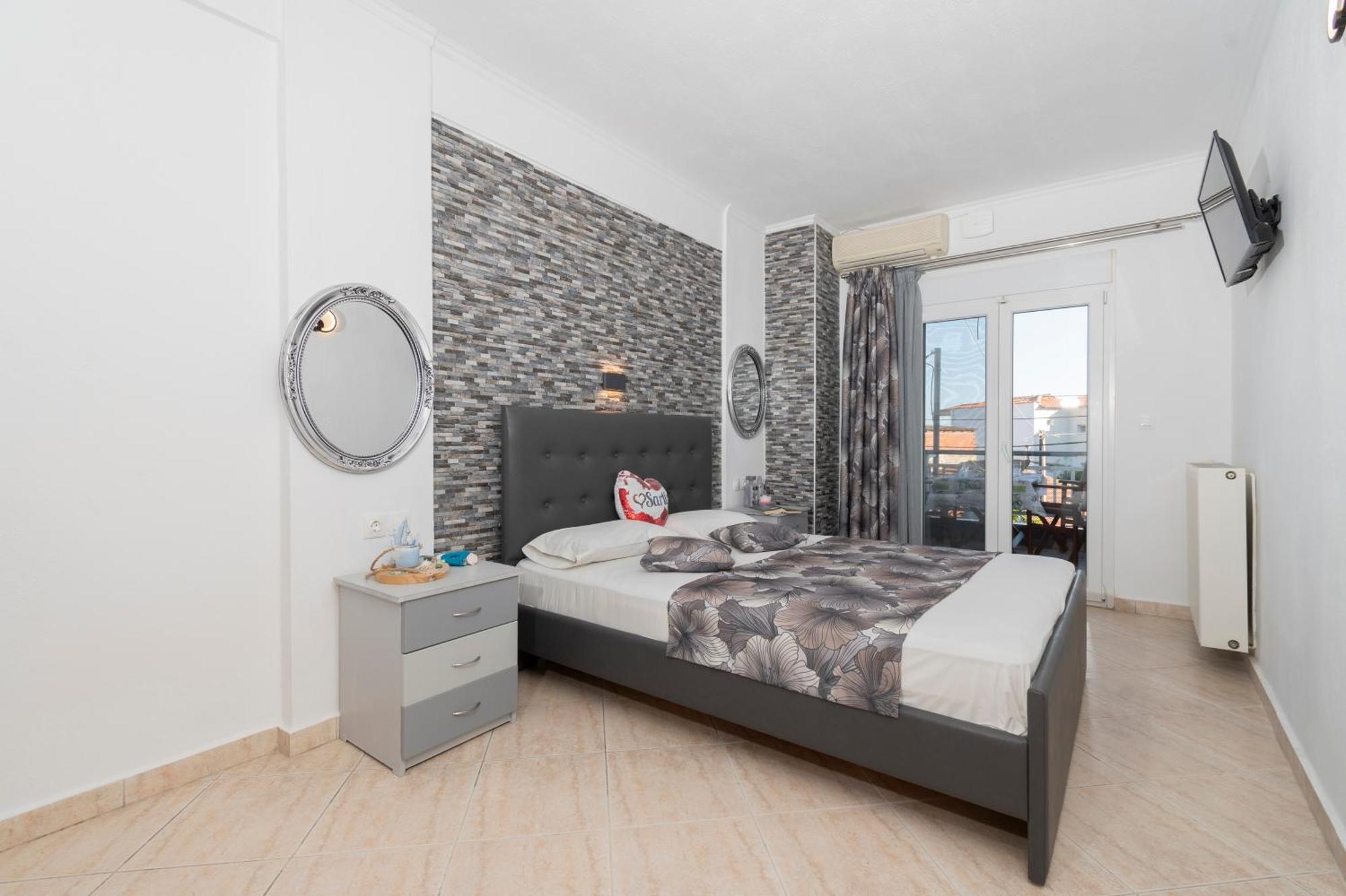 House Niki Lägenhet Sarti Exteriör bild