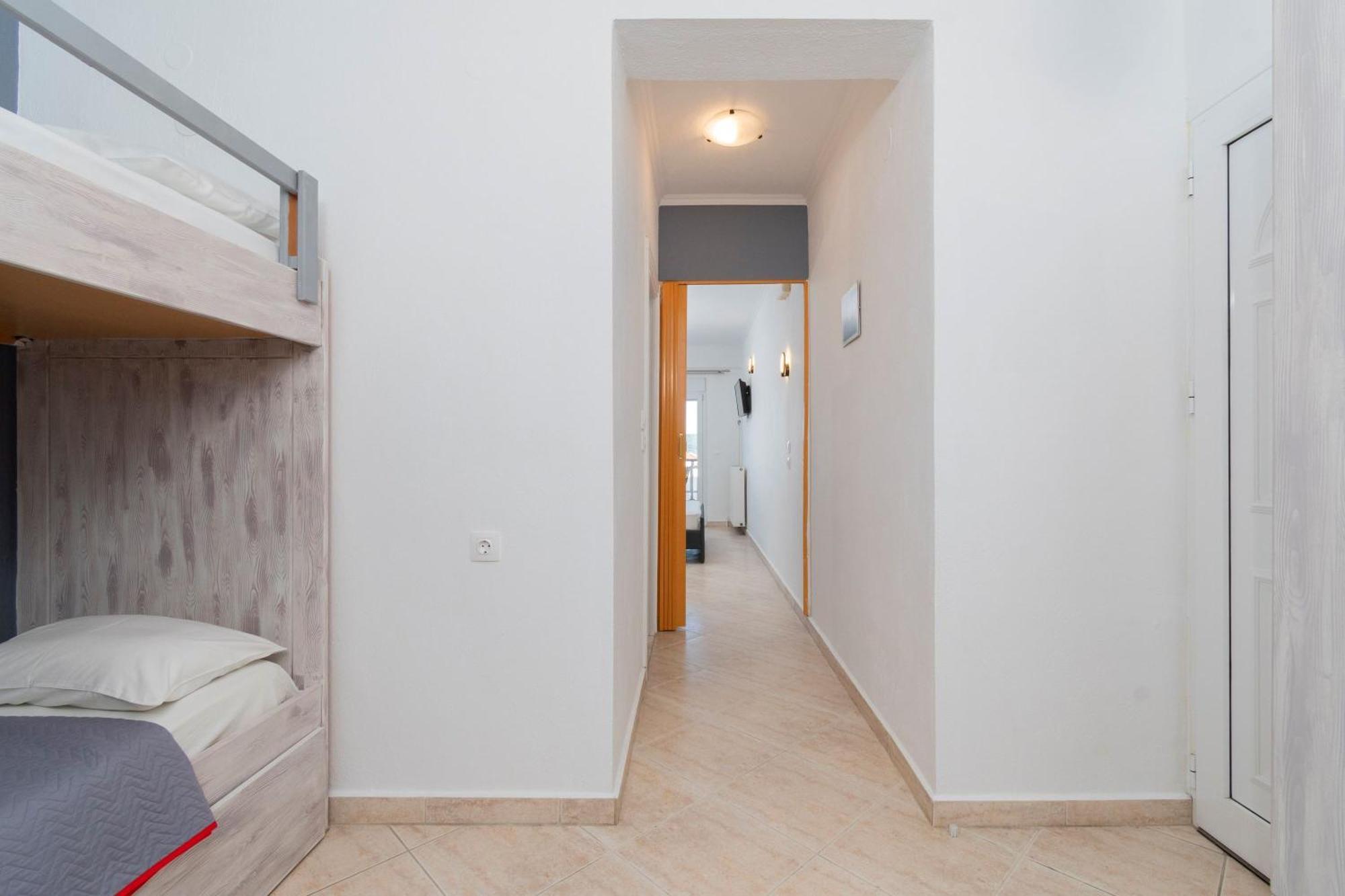 House Niki Lägenhet Sarti Exteriör bild